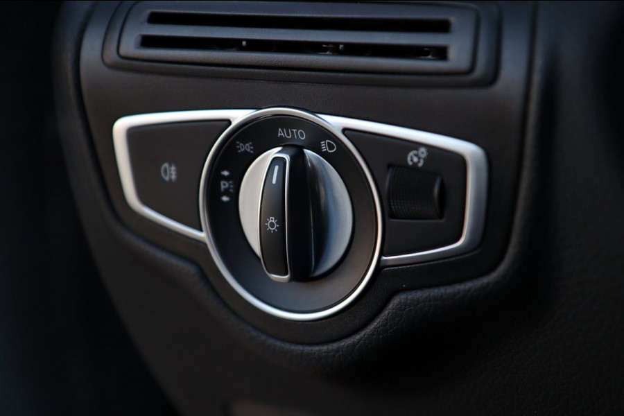 Mercedes-Benz GLC 220d 4MATIC / PANODAK / CAMERA / DODEHOEK / CARPLAY