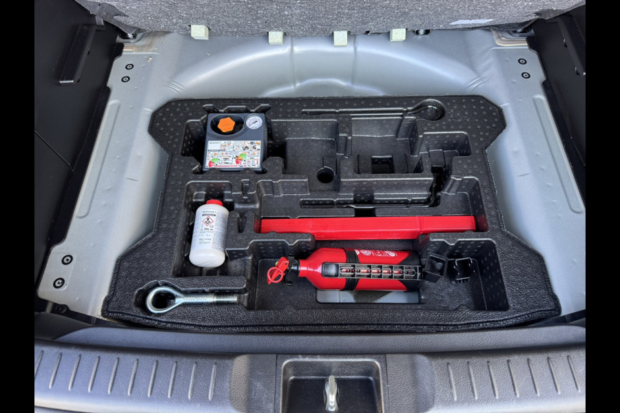 Suzuki Vitara 1.4 Boosterjet Select Smart Hybrid Adaptive cruise Climate control Stoelverwarming Parkeercamera Apple / Android