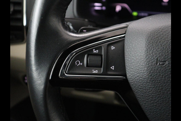 Škoda Karoq 1.5 TSI Style | Stoelverwarming | Virtual Cockpit | Adaptive cruise | Carplay | Achterbankverwarming | Navigatie | Keyless | Full LED | Parkeerhulp | Stuurverwarming |