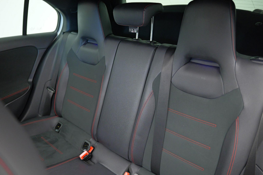 Mercedes-Benz A-Klasse 200 Launch Edition Premium Plus |Pano|Ambient|Carplay|AMG|