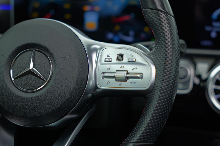 Mercedes-Benz A-Klasse 200 Launch Edition Premium Plus |Pano|Ambient|Carplay|AMG|