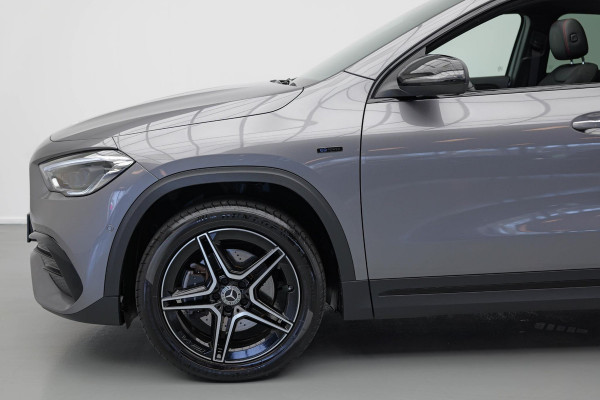 Mercedes-Benz GLA GLA 250e AMG Line |Pano|Memory|Ambient|Adaptive|