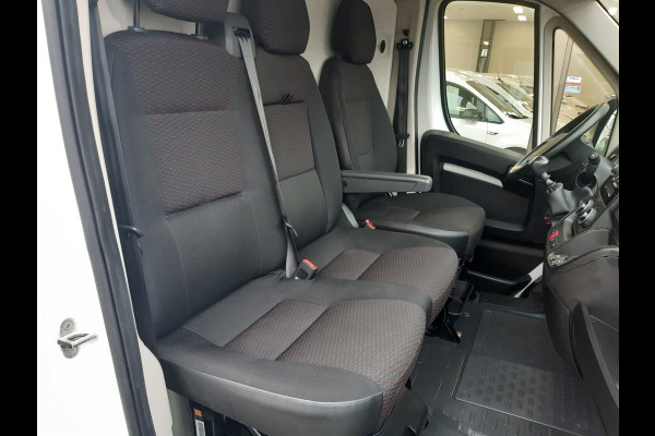 Peugeot Boxer 2.2 BlueHDi 140 Pk - 103 Kw L2/H2 Airco Navi Cruise Control