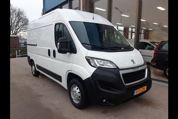 Peugeot Boxer 2.2 BlueHDi 140 Pk - 103 Kw L2/H2 Airco Navi Cruise Control