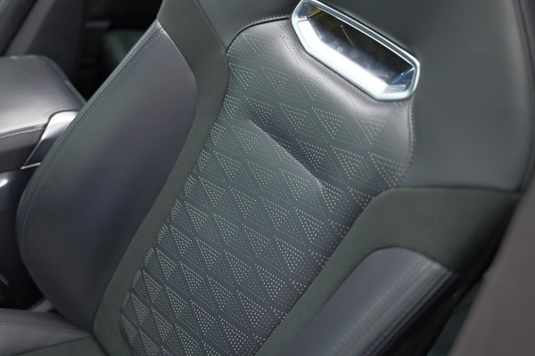 Land Rover Range Rover Sport 5.0 V8 SC SVR |Pano|Carbon|QuickSilver|HUD|360|22 Inch|