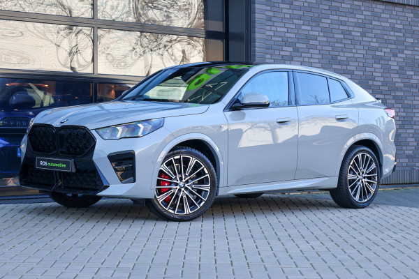 BMW X2 sDrive20i M-Sport | NIEUWSTAAT! | BTW | PANO | HUD | ELEK TREKHAAK | CAMERA ACHTER | SHADOW LINE |