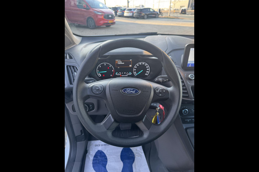 Ford Transit Connect 1.5 EcoBlue L2 Trend | 100pk | Automaat | Navigatiesysteem | Achteruitrijcamera | Stoel met bank