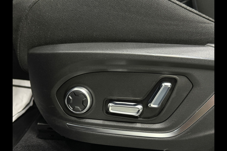 Lynk & Co RS Shadow Edition 01 1.5 262PK Pano 360° Navi Adapt cruise 262PK Elekr. Achterklep