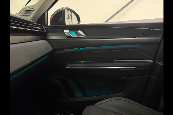 Lynk & Co RS Shadow Edition 01 1.5 262PK Pano 360° Navi Adapt cruise 262PK Elekr. Achterklep