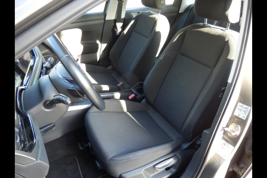 Volkswagen Polo 1.0 TSI Beats I Automaat I 5 drs. I Airco I LM velgen I