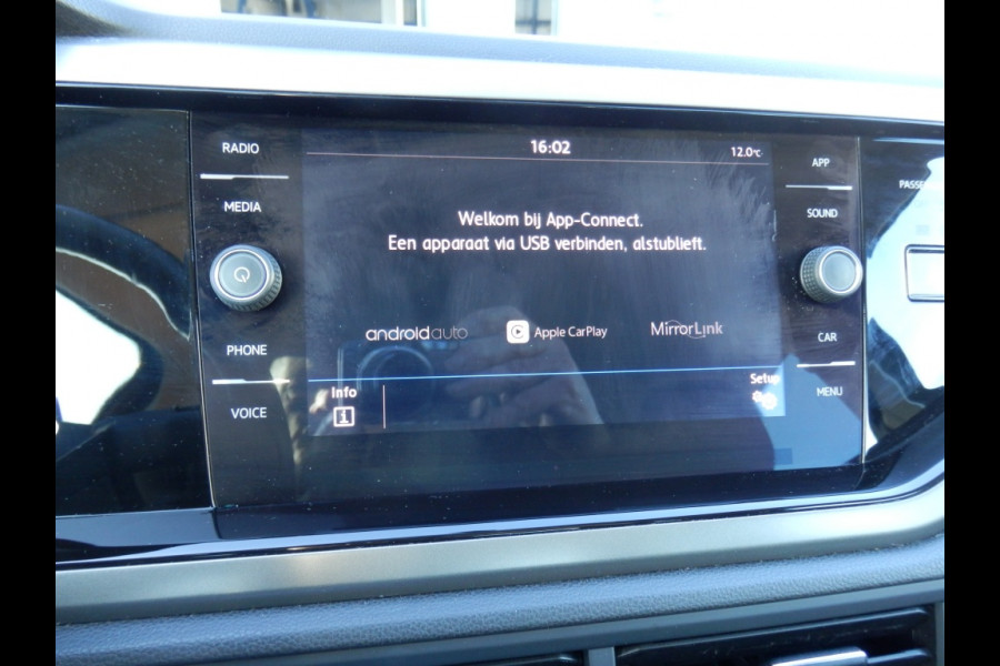 Volkswagen Polo 1.0 TSI Beats I Automaat I 5 drs. I Airco I LM velgen I