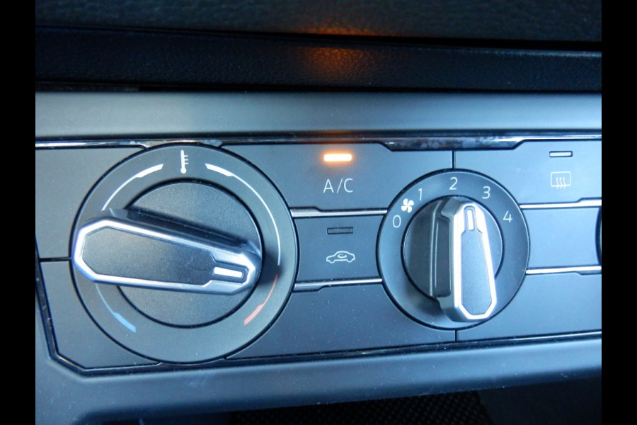 Volkswagen Polo 1.0 TSI Beats I Automaat I 5 drs. I Airco I LM velgen I
