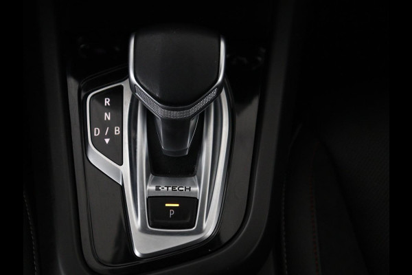 Renault Arkana 1.6 E-Tech Hybrid 145 R.S. Line | Leder/Alcantara | Trekhaak | Stoelverwarming | Adaptive cruise | Camera | Carplay | Keyless | Park Assist | Full LED | Navigatie | Stuurverwarming