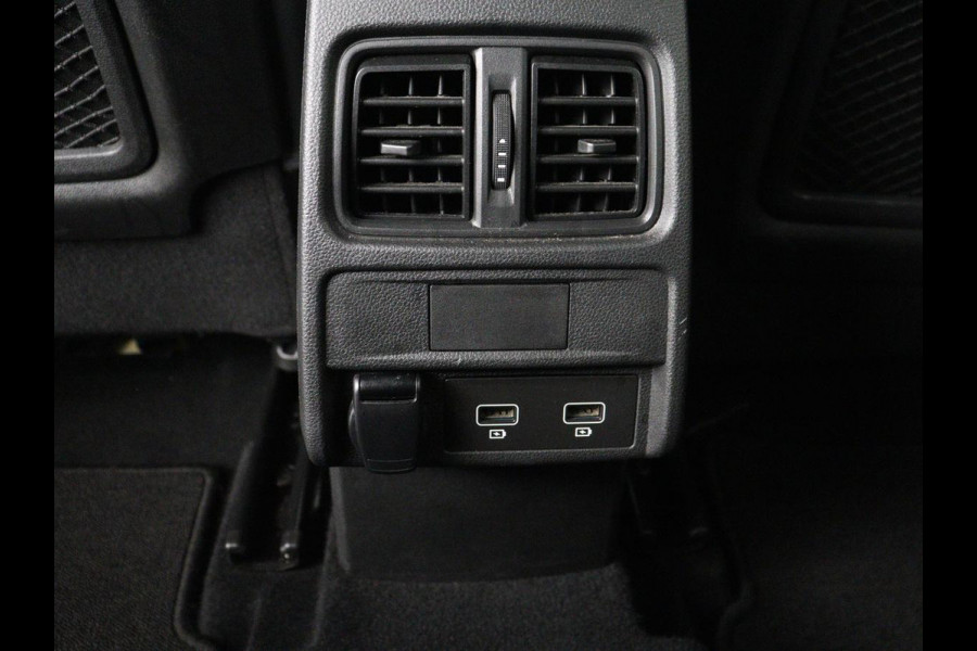 Renault Arkana 1.6 E-Tech Hybrid 145 R.S. Line | Leder/Alcantara | Trekhaak | Stoelverwarming | Adaptive cruise | Camera | Carplay | Keyless | Park Assist | Full LED | Navigatie | Stuurverwarming