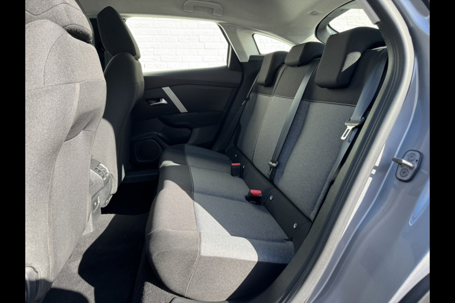 Citroën C4 1.2 PureTech Feel Cruise control Airco Apple/Android Carplay Navi Camera plus Parkeersoren achter