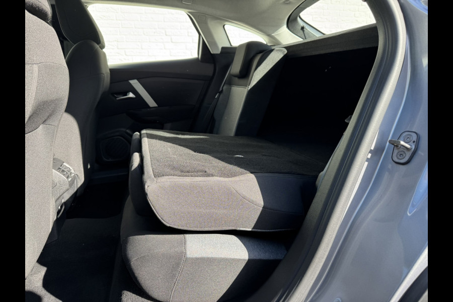 Citroën C4 1.2 PureTech Feel Cruise control Airco Apple/Android Carplay Navi Camera plus Parkeersoren achter