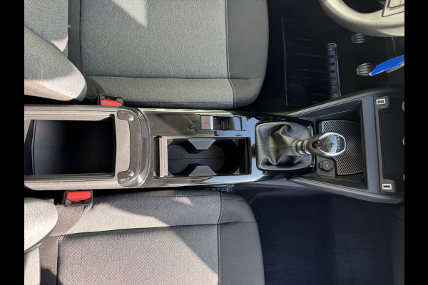 Citroën C4 1.2 PureTech Feel Cruise control Airco Apple/Android Carplay Navi Camera plus Parkeersoren achter