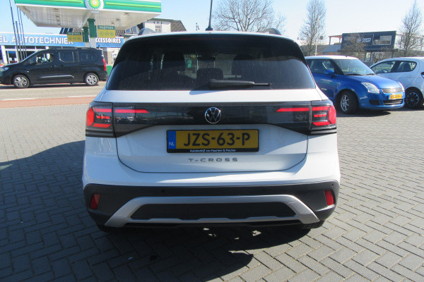 Volkswagen T-Cross 1.0 TSI Life Edition Automaat, Cruise Control, PDC V+A, Stoelverw, Carplay