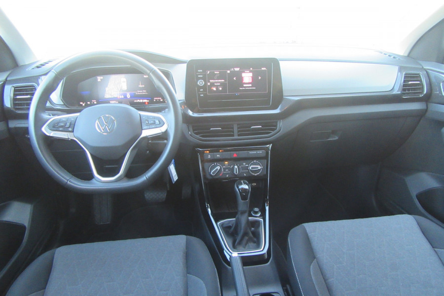 Volkswagen T-Cross 1.0 TSI Life Edition Automaat, Cruise Control, PDC V+A, Stoelverw, Carplay