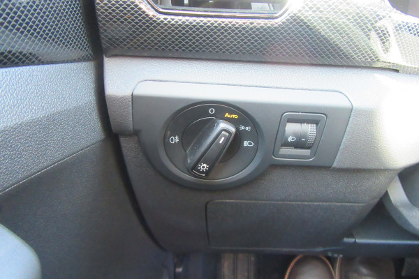 Volkswagen T-Cross 1.0 TSI Life Edition Automaat, Cruise Control, PDC V+A, Stoelverw, Carplay