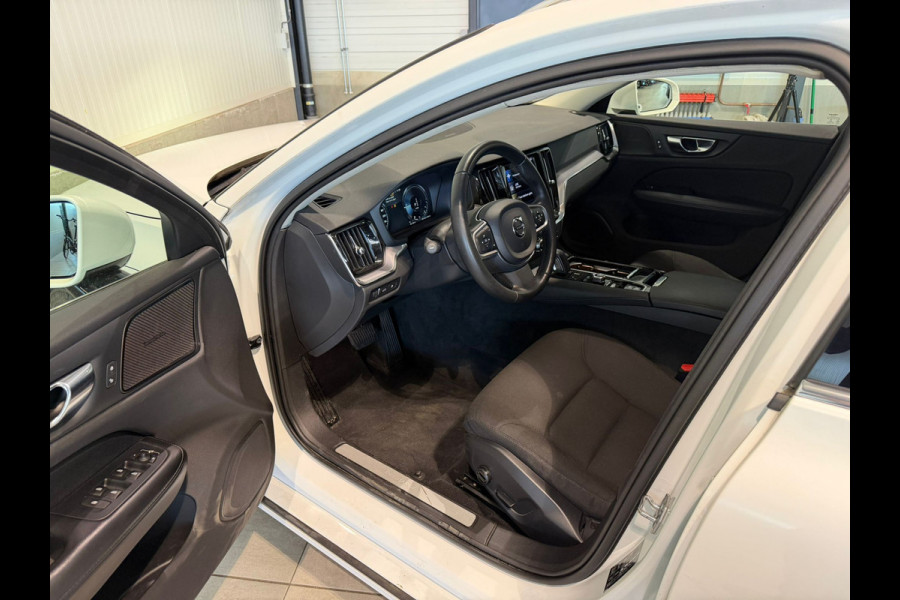 Volvo V60 T6 Aut. Plug-in Hybrid Inscription ACC 340pk