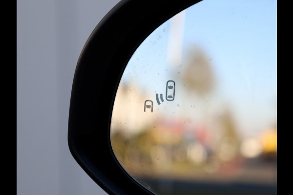 Toyota C-HR 1.8 Hybrid Dynamic | Park-Assist | Dodehoek | Stuurwielverwarmin