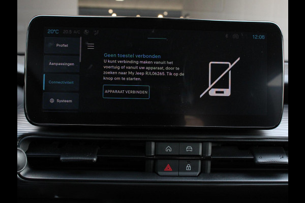 Jeep Avenger Longitude 54 kWh Automaat | Navigatie | Apple Carplay/ Android Auto | Parkeersensor achter | Cruise Control | Stoelverwarming | Full LED | Virtual Cockpit | Climate Control