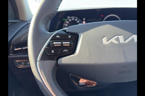Kia Niro 1.6 GDi PHEV DynamicLine | Tot € 1.250,- extra inruil tijdens dit Paasweekend! | Automaat | Camera | Cruise | Sensoren | Apple Carplay & Android Auto | Navi |