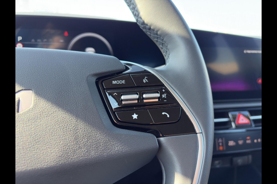 Kia Niro 1.6 GDi PHEV DynamicLine | Tot € 1.250,- extra inruil tijdens dit Paasweekend! | Automaat | Camera | Cruise | Sensoren | Apple Carplay & Android Auto | Navi |