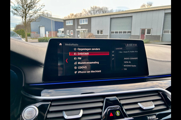 BMW 5 Serie Touring 530i xDrive High Executive , Pano,