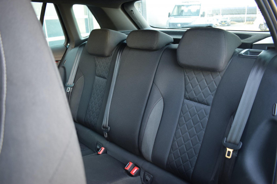 Škoda Kamiq 1.0 TSI Sport Business | Sportstoelen | Apple CarPlay | Climate | Cruise