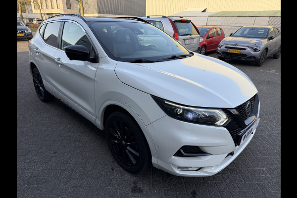 Nissan QASHQAI 160pk N-Tec (Trekhaak - Panoramadak - 360gr Camera - Parkeersensoren V+A - Keyless Entry - LED - 19"Zwart)