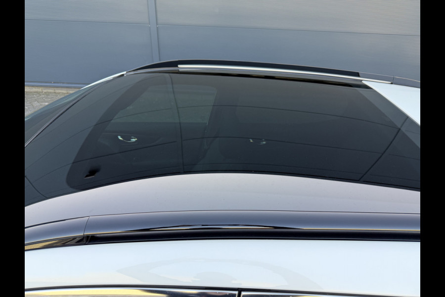 Nissan QASHQAI 160pk N-Tec (Trekhaak - Panoramadak - 360gr Camera - Parkeersensoren V+A - Keyless Entry - LED - 19"Zwart)