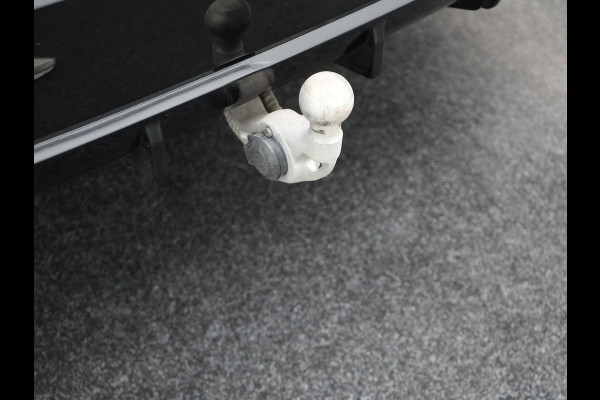 BMW X1 xDrive30e M Sport Plug In Hybrid 326pk Dealer O.H. PHEV | Panodak | Trekhaak af Fabriek | Lederen Sportstoelen Massage & Memory | Adaptive Cruise | 360 Camera | 20 "L.M | Harman / Kardon | Head Up | Keyless |