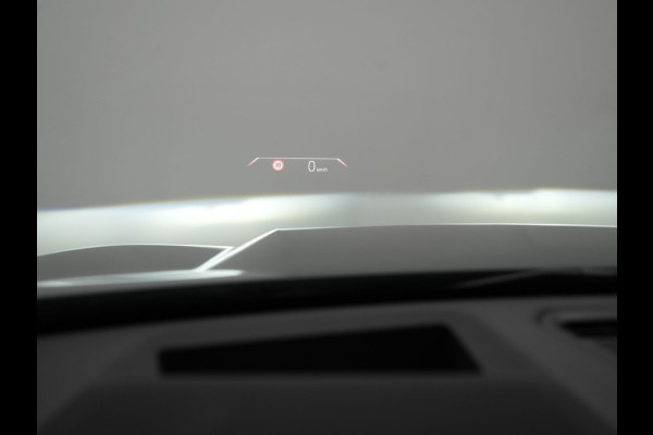 BMW X1 xDrive30e M Sport Plug In Hybrid 326pk Dealer O.H. PHEV | Panodak | Trekhaak af Fabriek | Lederen Sportstoelen Massage & Memory | Adaptive Cruise | 360 Camera | 20 "L.M | Harman / Kardon | Head Up | Keyless |