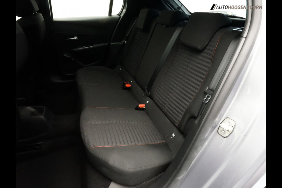 Peugeot 208 1.2 PureTech Active Sport (APPLE CARPLAY,PARKEERSENSOREN,CRUISE CONTROL,LANE ASSIST,AIRCO,NAVIGATIE,LED,TOPCONDITIE)