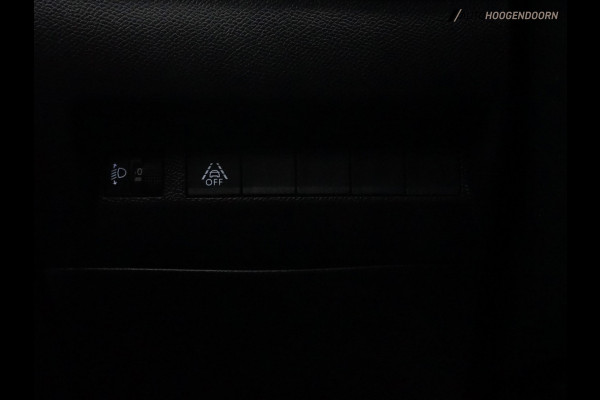 Peugeot 208 1.2 PureTech Active Sport (APPLE CARPLAY,PARKEERSENSOREN,CRUISE CONTROL,LANE ASSIST,AIRCO,NAVIGATIE,LED,TOPCONDITIE)