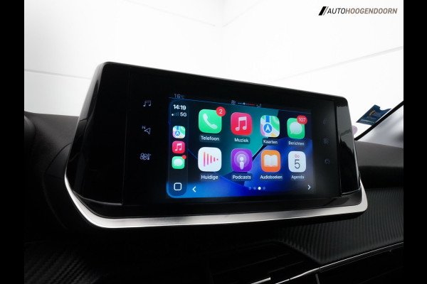 Peugeot 208 1.2 PureTech Active Sport (APPLE CARPLAY,PARKEERSENSOREN,CRUISE CONTROL,LANE ASSIST,AIRCO,NAVIGATIE,LED,TOPCONDITIE)