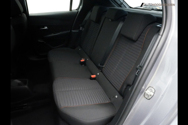 Peugeot 208 1.2 PureTech Active Sport (PARKEERSENSOREN,APPLE CARPLAY,NAVIGATIE,CRUISE CONTROL,LED,LANE ASSIST,AIRCO,TOPCONDITIE)