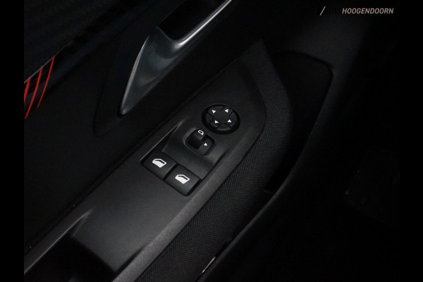 Peugeot 208 1.2 PureTech Active Sport (PARKEERSENSOREN,APPLE CARPLAY,NAVIGATIE,CRUISE CONTROL,LED,LANE ASSIST,AIRCO,TOPCONDITIE)