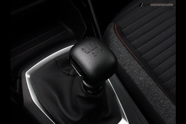 Peugeot 208 1.2 PureTech Active Sport (PARKEERSENSOREN,APPLE CARPLAY,NAVIGATIE,CRUISE CONTROL,LED,LANE ASSIST,AIRCO,TOPCONDITIE)