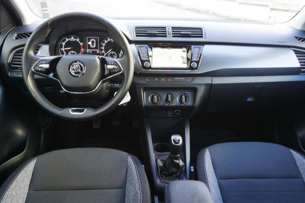 Škoda Fabia Combi 1.0 TSI Business Edition/Trekhaak/Navigatie/ Travel Pakket.