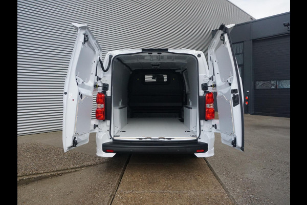 Opel Vivaro Electric L3 75 kWh | STX Sport | Lederen bekleding | Spoilerpakket | 18 inch Lichtmetalen velgen | Rondom Camera's | Mooiste bus van NL (!)