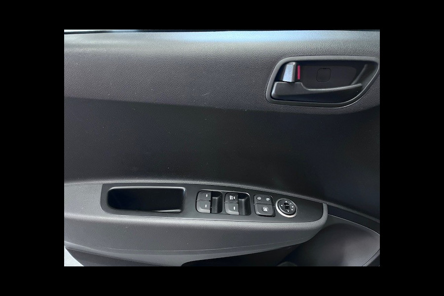 Hyundai i10 1.0i Comfort 1e eigenaar | cruise control airco | metaallak