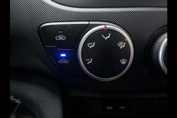 Hyundai i10 1.0i Comfort 1e eigenaar | cruise control airco | metaallak