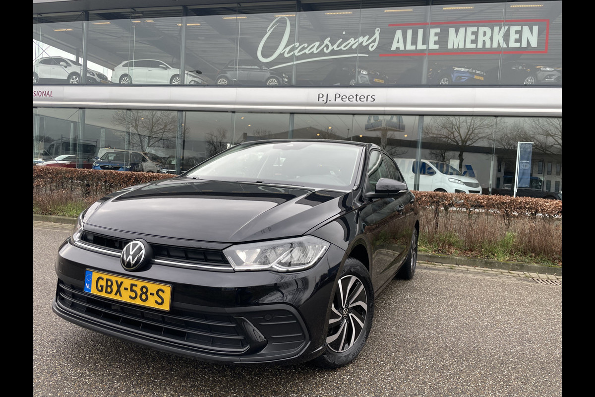 Volkswagen Polo 1.0 TSI Life Airco- Apple carplay - Cruise control - Navigatie - Parkeersensoren - Licht metalen velgen 15 inch - Bluetooth - Led verlichting - Radio - Elektrische ramen - Start/stop systeem - Stuur leder