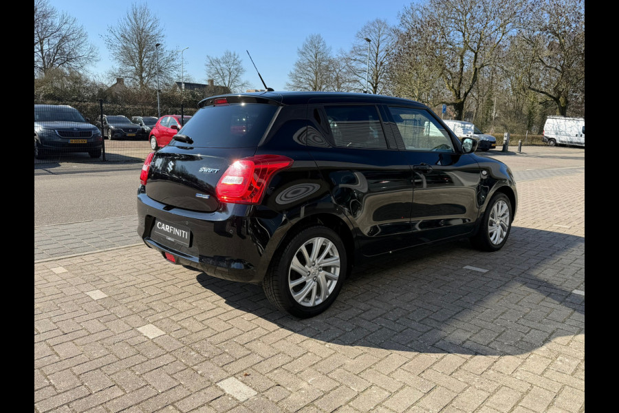 Suzuki Swift 1.2 Comfort Smart Hybrid 83 Pk / Navi Carplay / Airco / Camera / Cruise control / 16"Lichtmetaal.