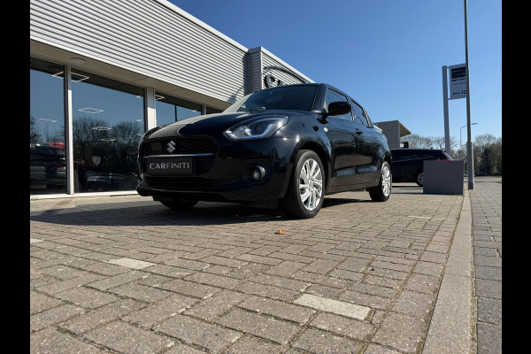 Suzuki Swift 1.2 Comfort Smart Hybrid 83 Pk / Navi Carplay / Airco / Camera / Cruise control / 16"Lichtmetaal.