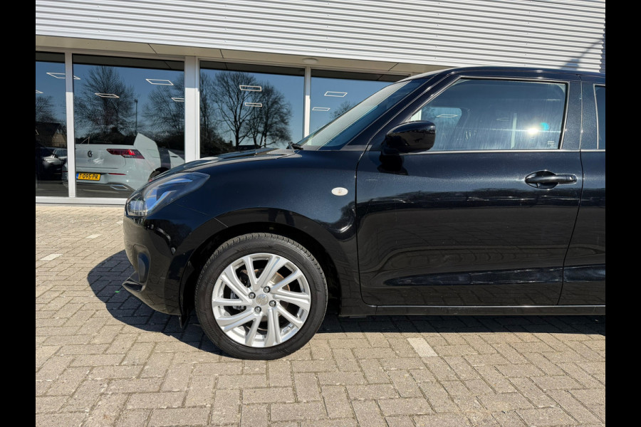 Suzuki Swift 1.2 Comfort Smart Hybrid 83 Pk / Navi Carplay / Airco / Camera / Cruise control / 16"Lichtmetaal.