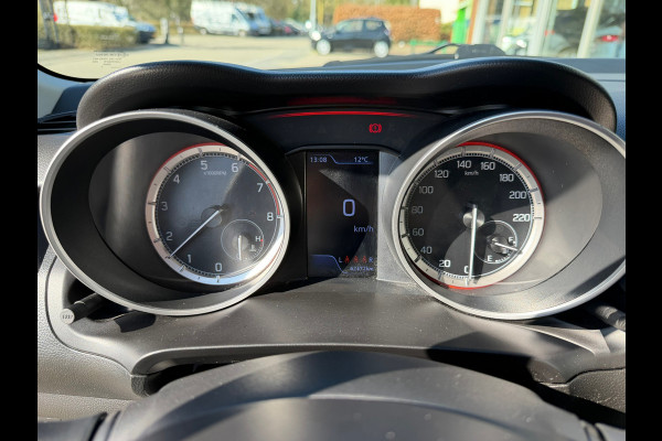 Suzuki Swift 1.2 Comfort Smart Hybrid 83 Pk / Navi Carplay / Airco / Camera / Cruise control / 16"Lichtmetaal.